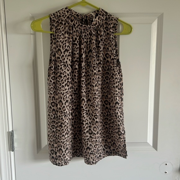 Loft Size XS Leopard Print Sleevelss Halter Top Ties in the back - Picture 1 of 6